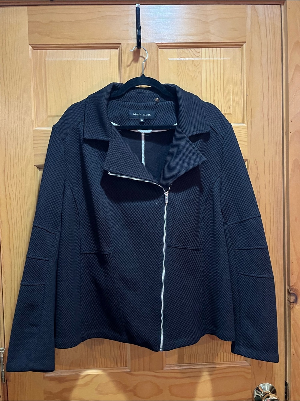 Black Rivet Black Textured Zip-Front Blazer Jacket